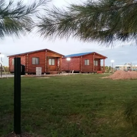 Cabanas Y Bungalow 